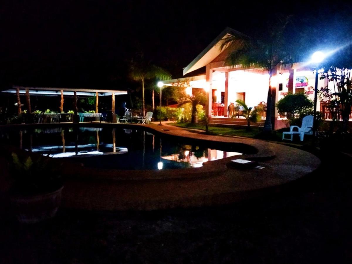 Adayo Cove Resort Siquijor Kültér fotó
