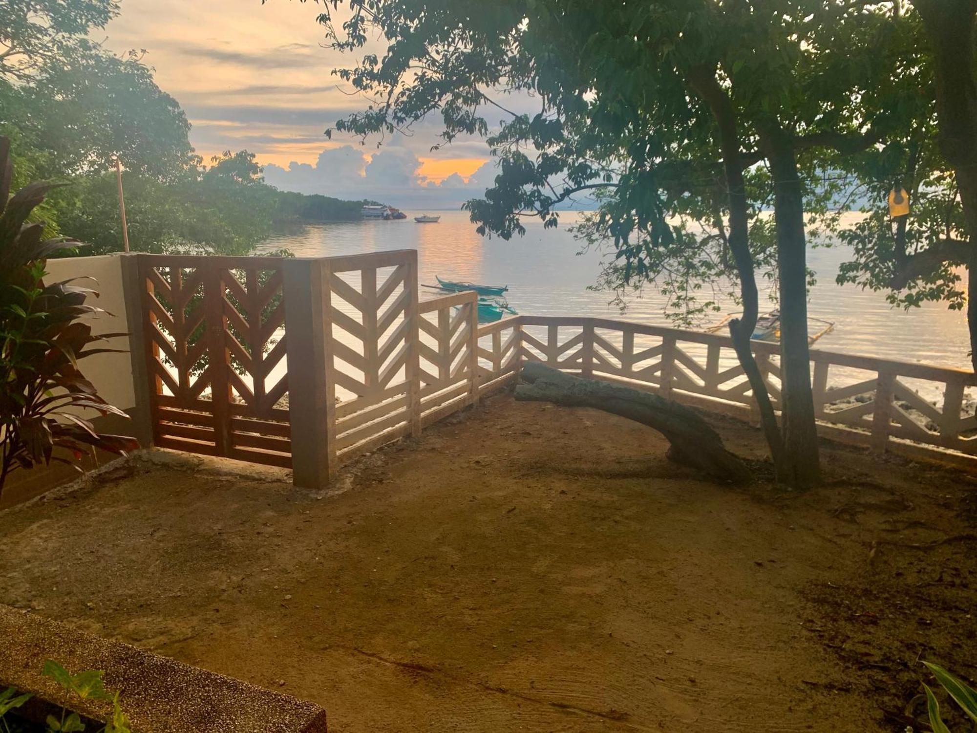 Adayo Cove Resort Siquijor Kültér fotó